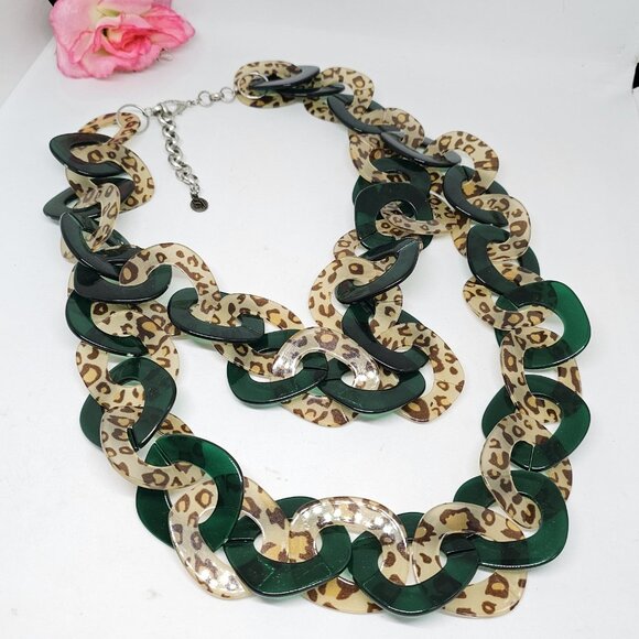 Sassy Jones Lucite Statement Necklace Chunky Leopard Green SJ Large Chain Link - Picture 4 of 10